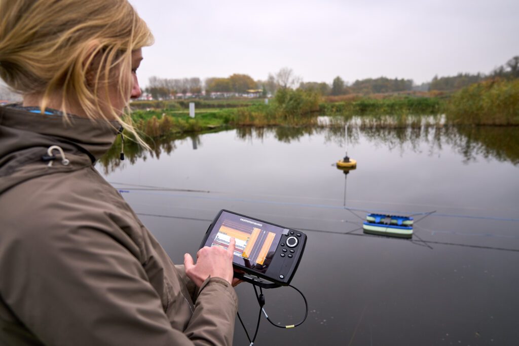 Opsporen en herkennen van plastic onder water mbv sonar op Flood Proof Holland. Foto: Phil Nijhuis